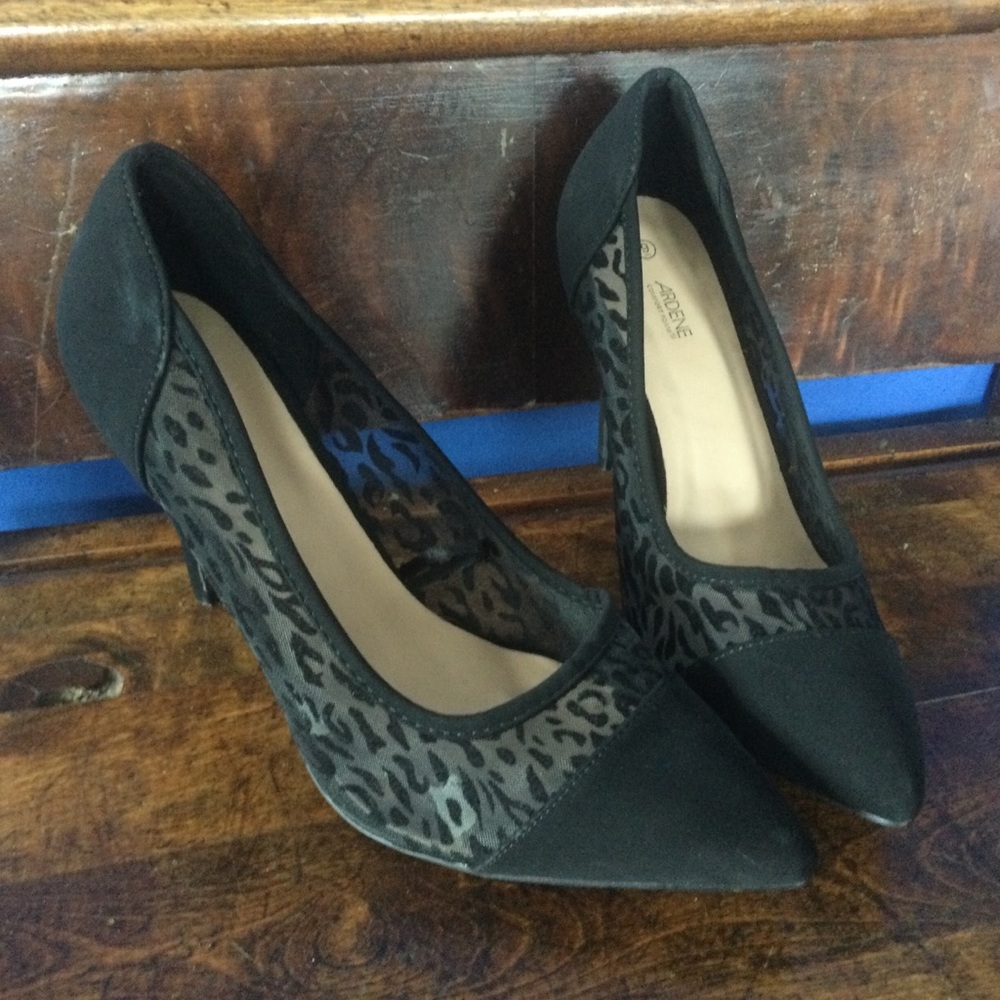 Ardene Black Lace Pumps Heels Size 9 4" Heel